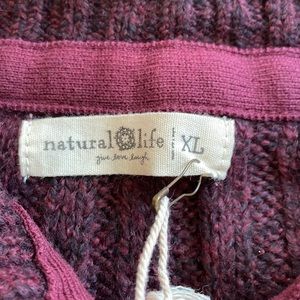 NWT Natural Life Pullover Sweater